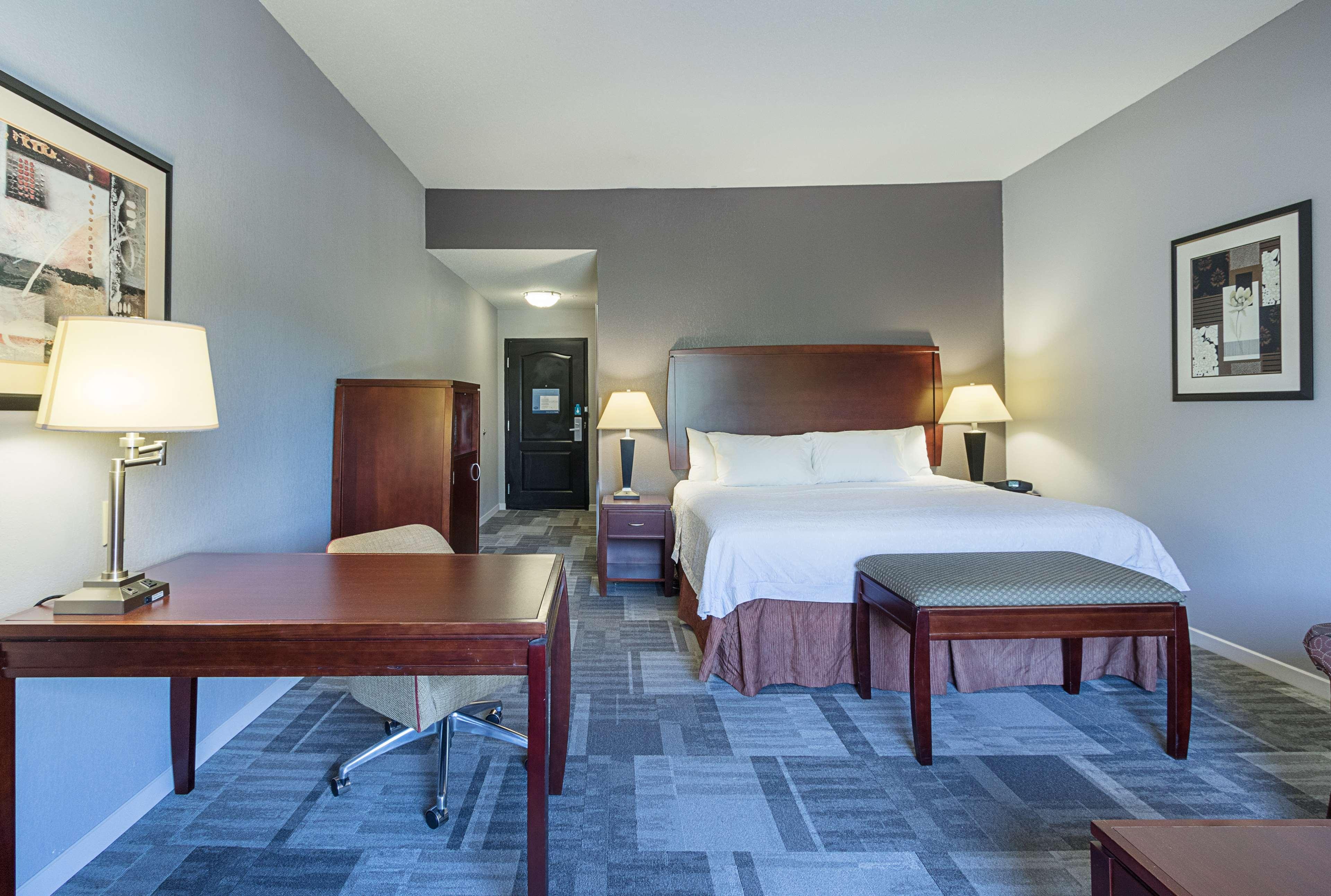 Hampton Inn And Suites Indianapolis/Браунсбург Екстер'єр фото